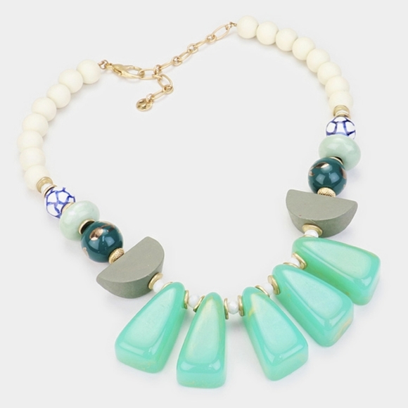 Abstract Patterned Statement Necklace - Picture 2 of 2